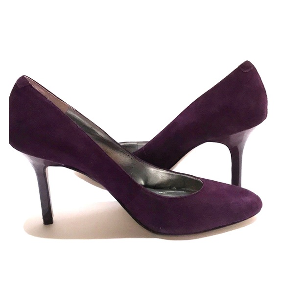Enzo Angiolini Shoes - 🎉HP🎉 Enzo Angiolini Purple Suede Pumps